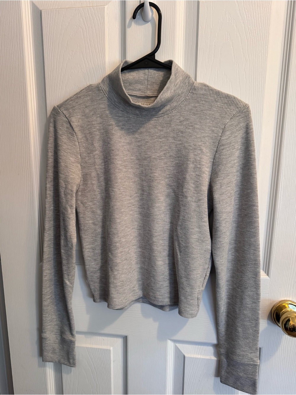 American Eagle Outfitters Gray Ribbed Turtleneck Sweater